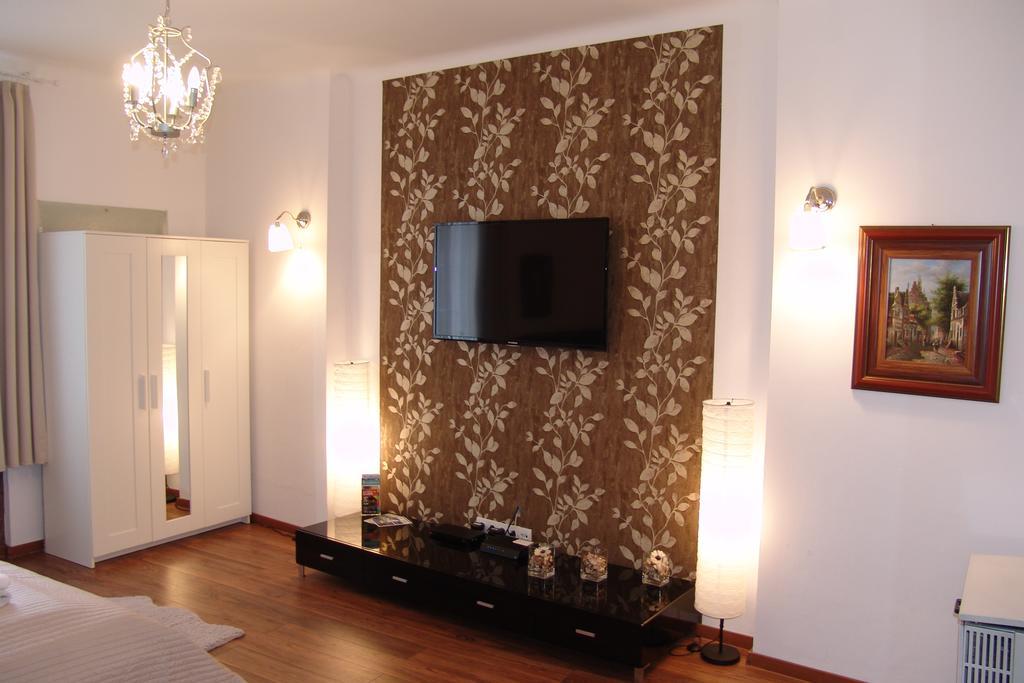 Romantic Centrum Apartman Budapest Esterno foto